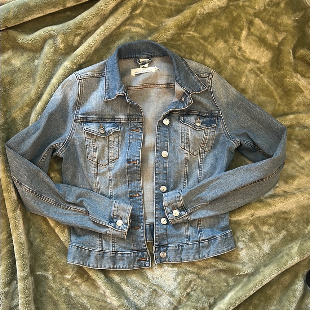 H&M Blue Jean Jacket Classic Denim Style